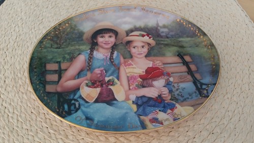 Porcelain oval collectors - porcelain,