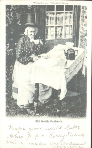 Old welsh costume - welsh, costume,
