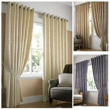 Tivoli Trailing leaves Pattern