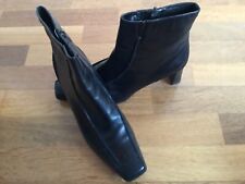 SALLY O'HARA GERMAN BRAND BLACK LEATHER HEELED ANKLE BOOTS SIZE UK 8 EU 42 VGC