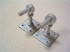 Hook on Plate adjustable