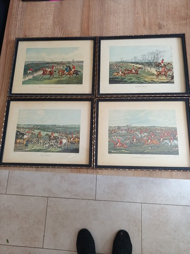 Set four fox hunting - of,