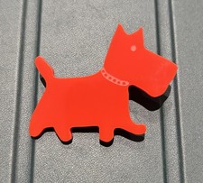 SUZIE CUTE - ACRYLIC QUIRKY RED SCOTTIE DOG BROOCH -NEW !