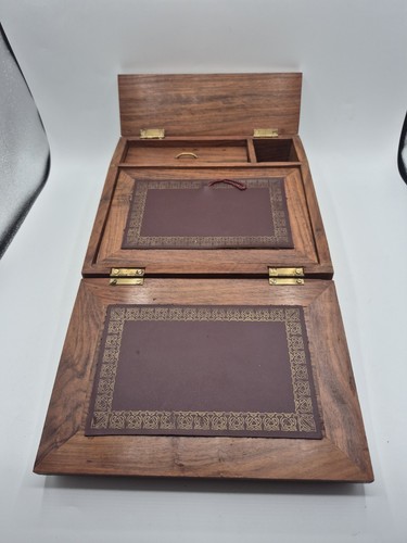 Vintage style wooden writing - style,