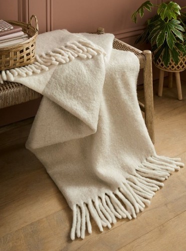 Laura ashley bronwen throw 130 - ashley,