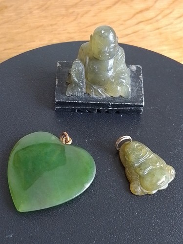 Job lot jade jadeite pieces - jade,