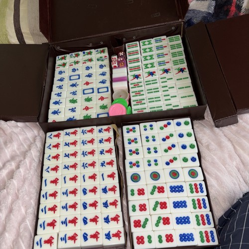 Mah jong set case - jong,