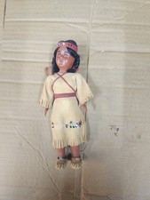 Vintage Native American doll with baby 7.5 inches high