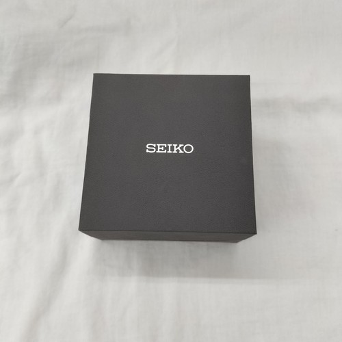 Seiko recraft v176 - seiko,