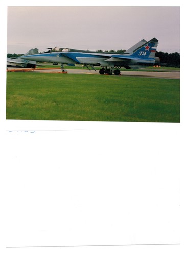 Photograph military aviation - -,