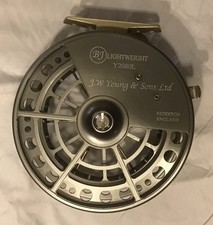 J W Young & Sons LTD Y2080L BJ Lightweight 4 1/2 X 1 1/2 Centre Pin Reel