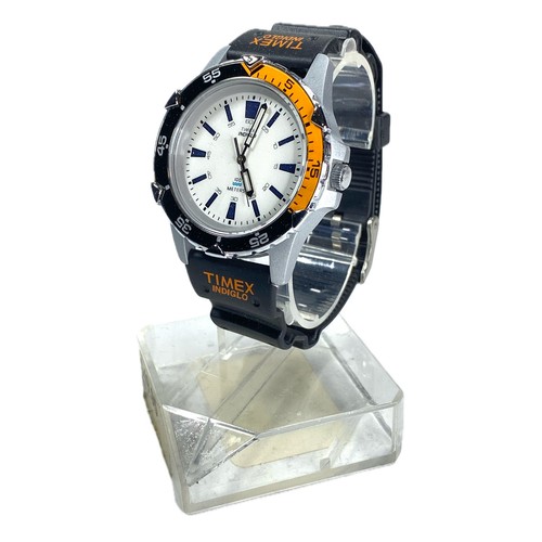 Rare vintage timex quartz - vintage,