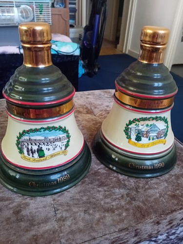 Wade ceramics bells scotch - ceramics,