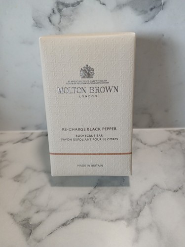 Molton brown recharge - recharge, black
