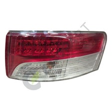 TOYOTA Avensis T27 Rear Tail
