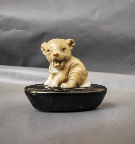 Vintage wade whimsies - wade, lion