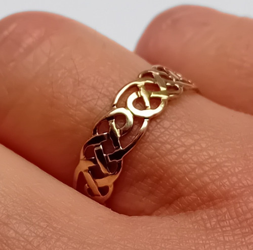 Celtic knot size - knot, ring
