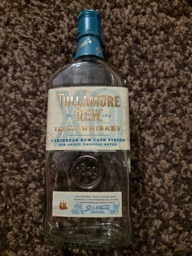 Tullamore dew whisky empty - tullamore,