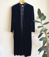 R&M Richards Womens Velvet