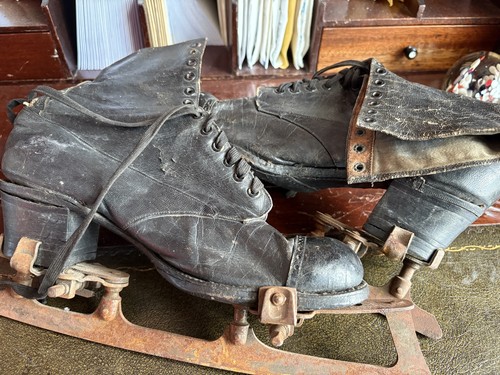 Antique victorian leather ice - antique,