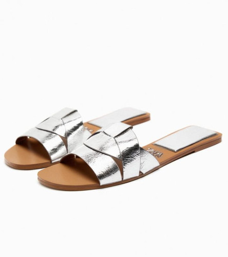 Zara trinny style - flat, criss