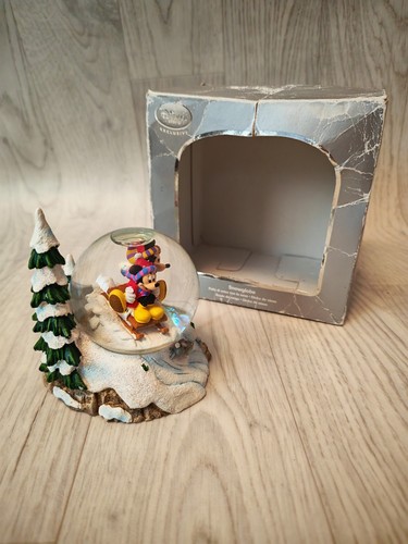 Disney snow globe mickey - disney,