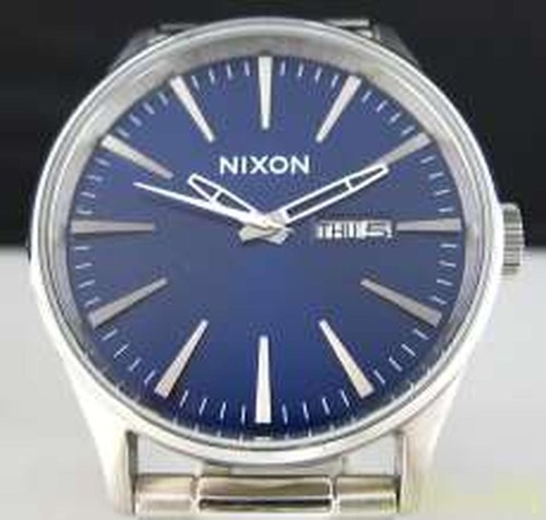 Nixon quartz watch - , a356-1258