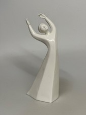 Royal Doulton  Awakening HN 22875  Issued 1981 - 1997  Images