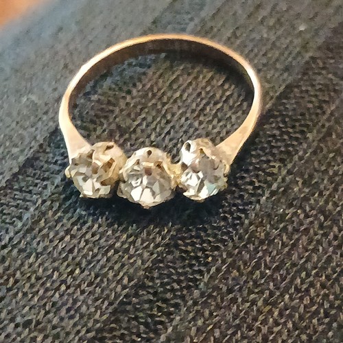 Vintage rolled gold ring - rolled, cz