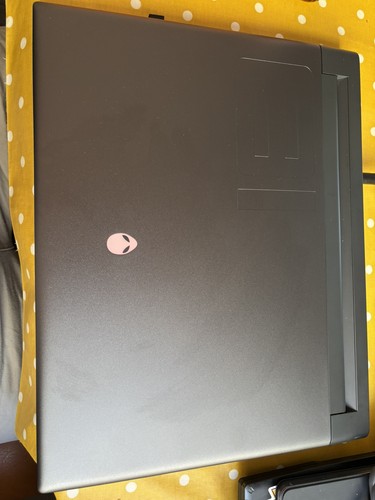 Alienware m18 14650hx - alienware, r2