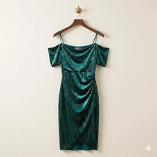 Girl In Mind Green Velvet Gold