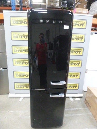 Smeg fridge freezer black - smeg,