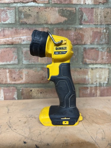 Dewalt dcl040 18v led - dewalt,