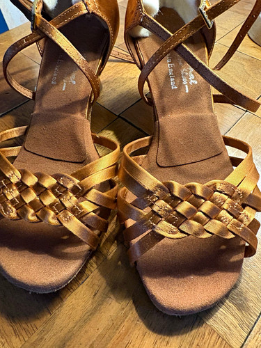 International dance shoes - international,