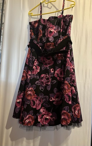 Beautiful prom dress - prom, red