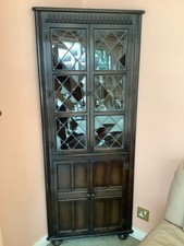 DARK OAK WOOD CORNER UNIT/CABINET HALF LEADED GLASS