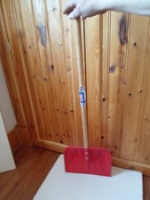 Faithfull Children's Fun Toy Snow Scoop Shovel 92cm High x  Scoop 28cm x 22cm