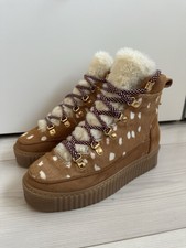 Camilla Elphick Alpine Bambi