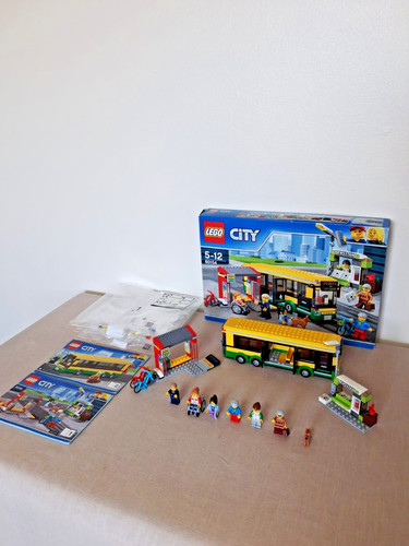 Lego city bus station - city:, (60154)