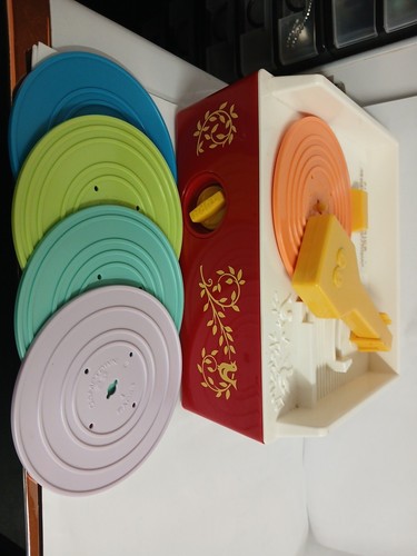 Vintage fisher price - music, box