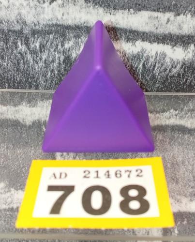 Replacement triangle shape - replacement,