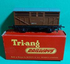 Tri-ang R122 BR Cattle Wagon