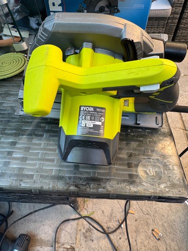 Ryobi corded circular saw1250x