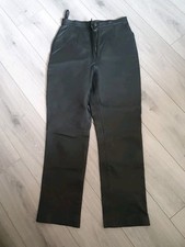 BNWOT Modern Classics Black