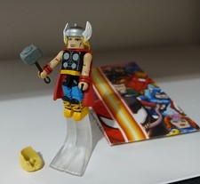 Marvel Minimates - Thor with Mjölnir (his hammer) and alternative headgear gear