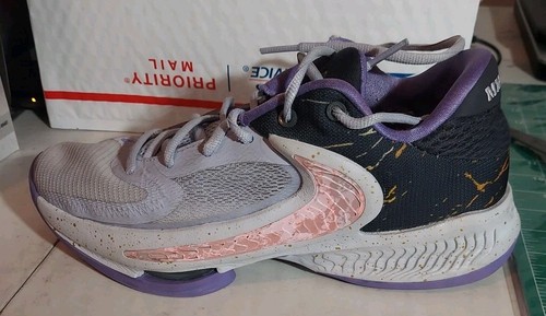 Nike zoom freak asw size - 4,