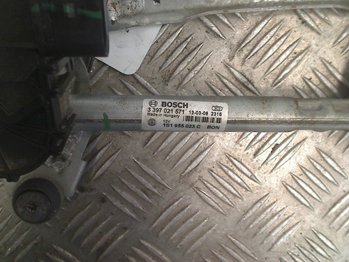Windscreen wiper motor seat - windscreen,
