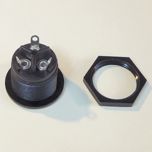 Bulgin 0429 plug - bulgin, px