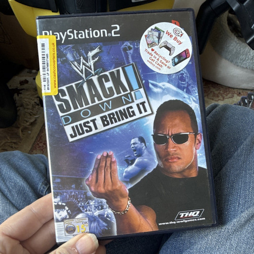 Thq wwf smackdown just bring - smackdown!,