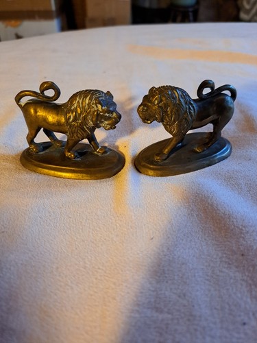 Pair vintage brass lions - 1,
